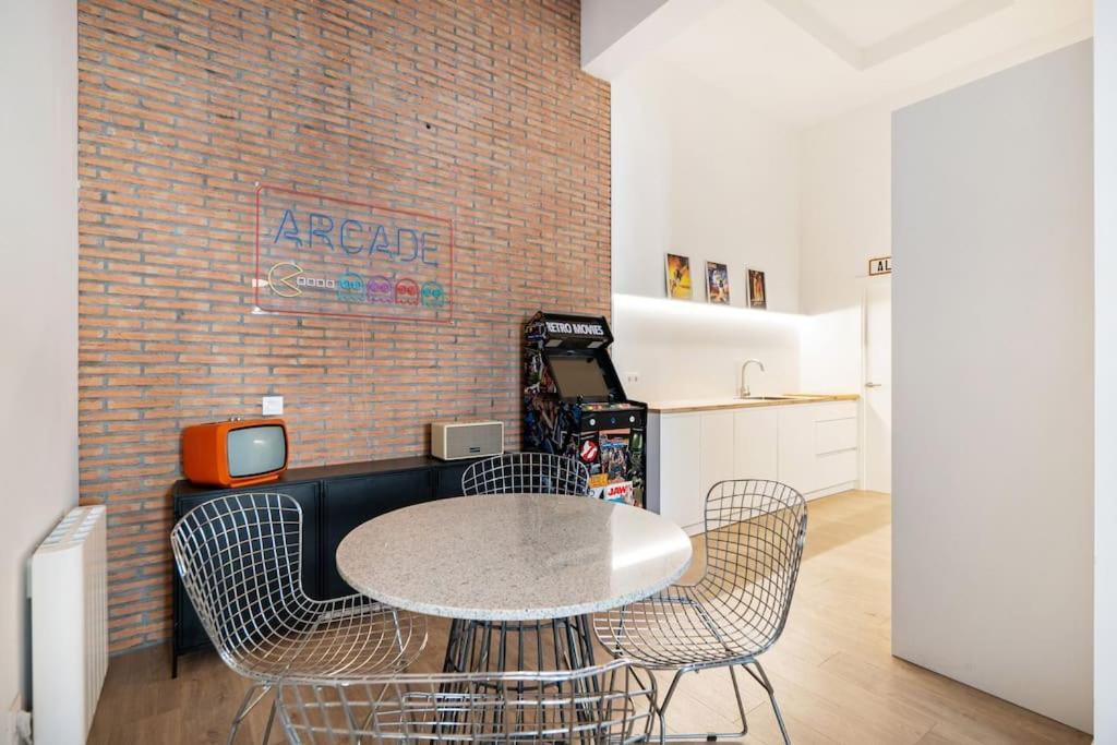 Bowie House - Madrid River-A-Salvad מראה חיצוני תמונה