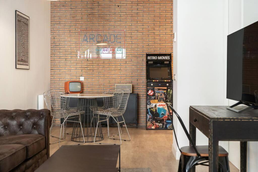 Bowie House - Madrid River-A-Salvad מראה חיצוני תמונה